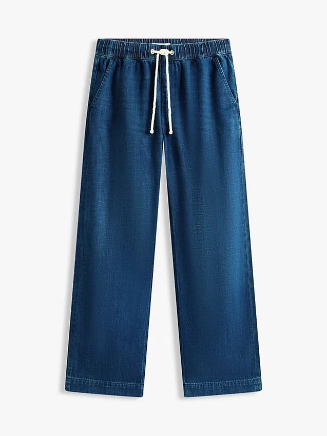 Jeans leves de perna larga Jeans leves de perna larga