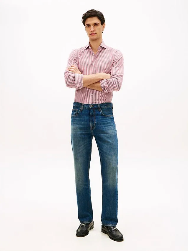 Jeans retos regulares Jeans retos regulares