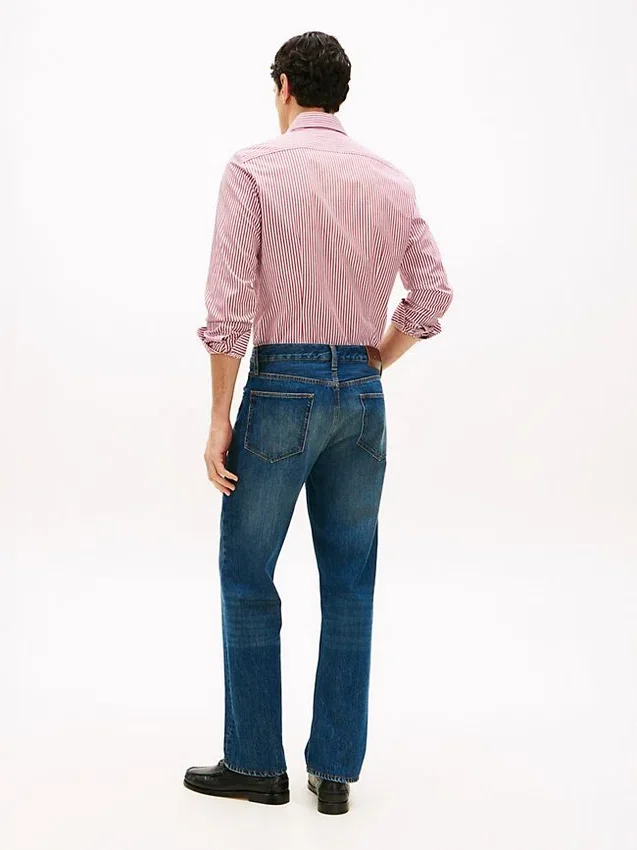 Jeans retos regulares Jeans retos regulares