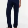 Jeans retos regulares tingidos na peça Jeans retos regulares tingidos na peça