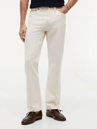 Jeans retos tingidos na peça