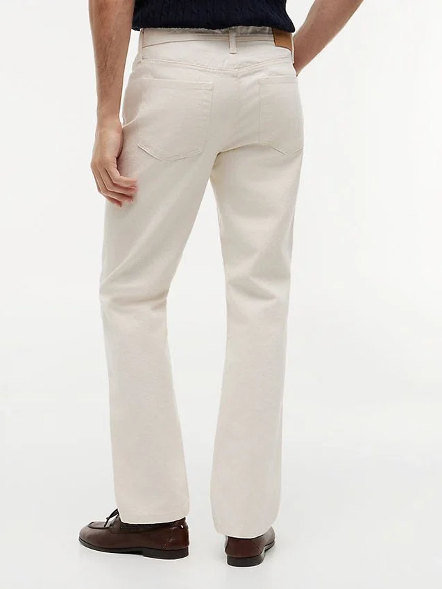Jeans retos tingidos na peça Jeans retos tingidos na peça