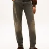 Jeans slim com lavagem Jeans slim com lavagem