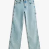 Jeans Tommy Jeans com efeito desgastado e corte reto Jeans Tommy Jeans com efeito desgastado e corte reto