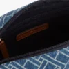 Mala a tiracolo em ganga com estampado de bandeiras