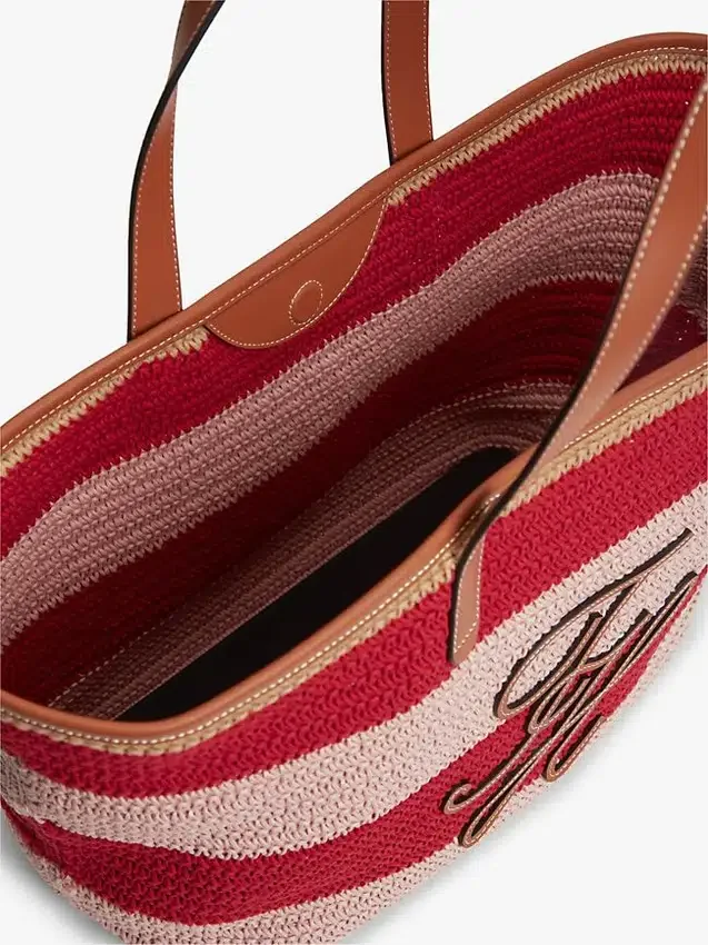 Mala Tote em Croché com Riscas Náuticas Mala Tote em Croché com Riscas Náuticas