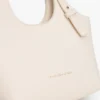 Mini-bolsa tipo tote com logótipo metálico e textura granulada Mini-bolsa tipo tote com logótipo metálico e textura granulada