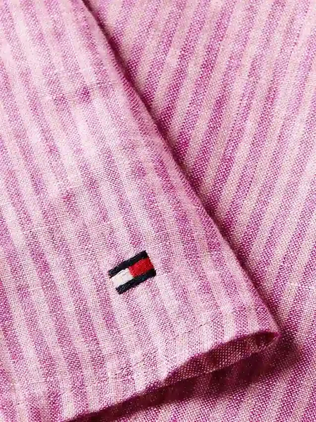 Mini-vestido envolvente de linho às riscas Mini-vestido envolvente de linho às riscas