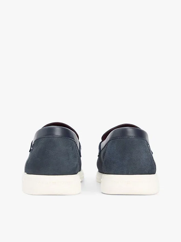 Mocassim em couro nubuck Mocassim em couro nubuck