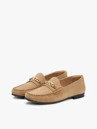 Mocassins de camurça com elos de corrente