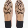 Mocassins de camurça com elos de corrente Mocassins de camurça com elos de corrente