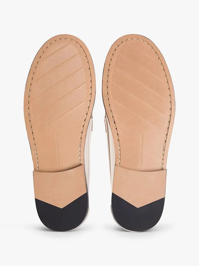 Mocassins de couro liso Mocassins de couro liso
