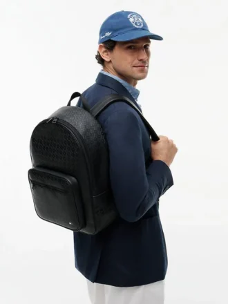 Mochila com logótipo de bandeira em toda a superfície