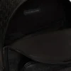 Mochila com logótipo de bandeira em toda a superfície