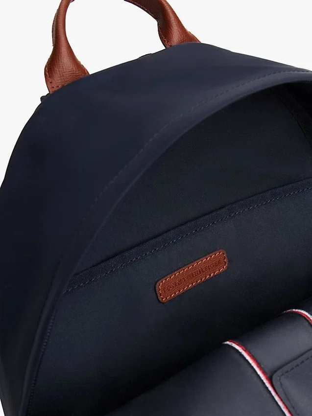 Mochila com riscas exclusivas Mochila com riscas exclusivas