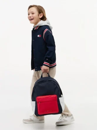 Mochila infantil com blocos de cor