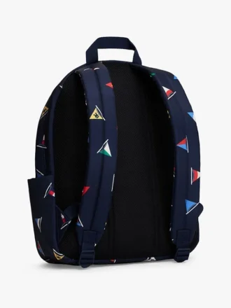 Mochila infantil com padrão de bandeiras de vela