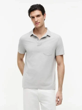 Polo com bolso em jersey de corte regular