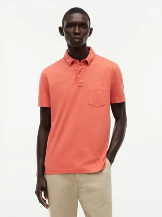 Polo com bolso em jersey de corte regular