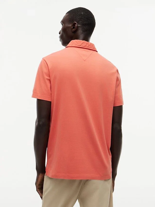Polo com bolso em jersey de corte regular Polo com bolso em jersey de corte regular
