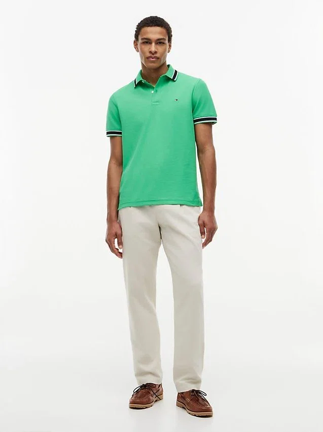 Polo com corte regular e detalhes em contraste Polo com corte regular e detalhes em contraste