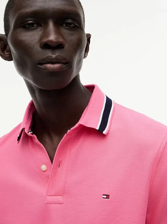 Polo com corte regular e detalhes em contraste Polo com corte regular e detalhes em contraste