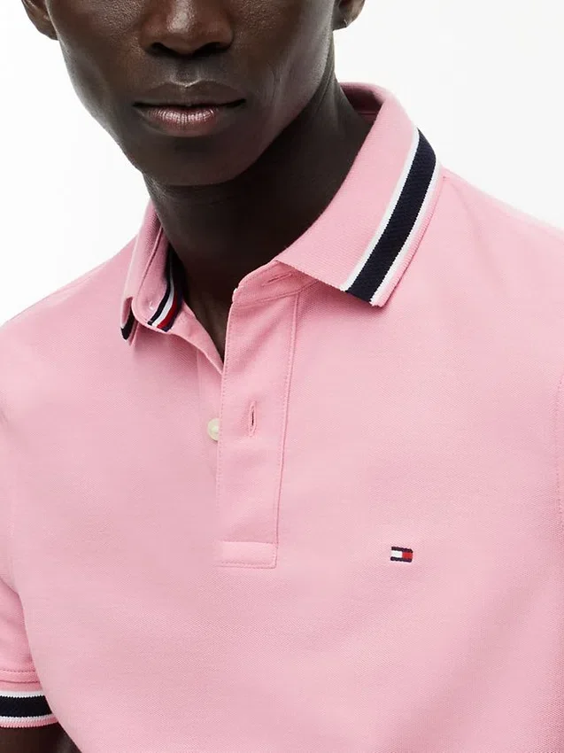 Polo com corte regular e detalhes em contraste Polo com corte regular e detalhes em contraste