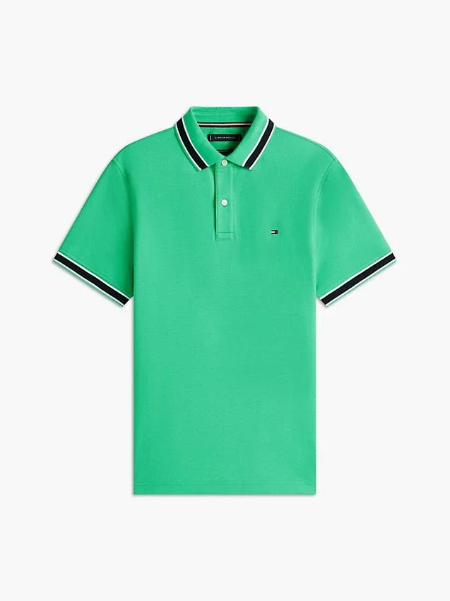 Polo com corte regular e detalhes em contraste Polo com corte regular e detalhes em contraste
