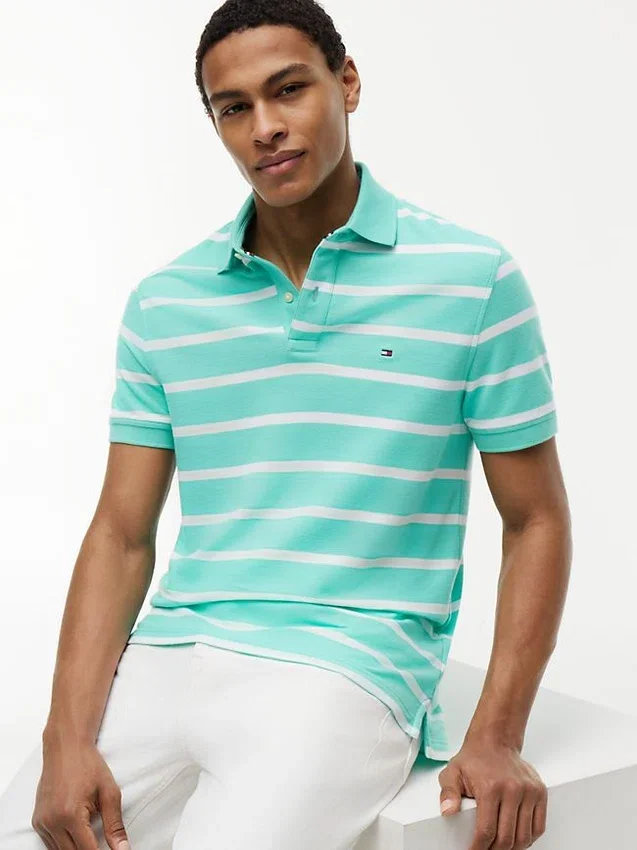 Polo com corte regular e riscas que absorve a humidade Polo com corte regular e riscas que absorve a humidade