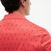 Polo com estampado de bandeiras em toda a peça Polo com estampado de bandeiras em toda a peça
