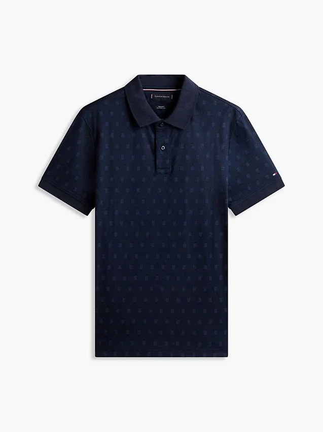 Polo com estampado de bandeiras em toda a peça Polo com estampado de bandeiras em toda a peça