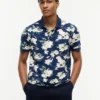 Polo com estampado floral e corte regular Polo com estampado floral e corte regular