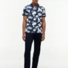 Polo com estampado floral e corte regular Polo com estampado floral e corte regular