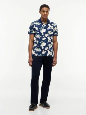 Polo com estampado floral e corte regular