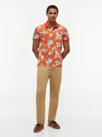 Polo com estampado floral e corte regular