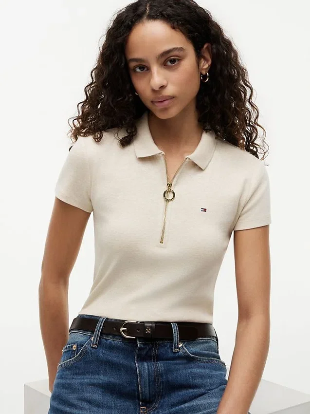 Polo com fecho de correr e corte justo Polo com fecho de correr e corte justo