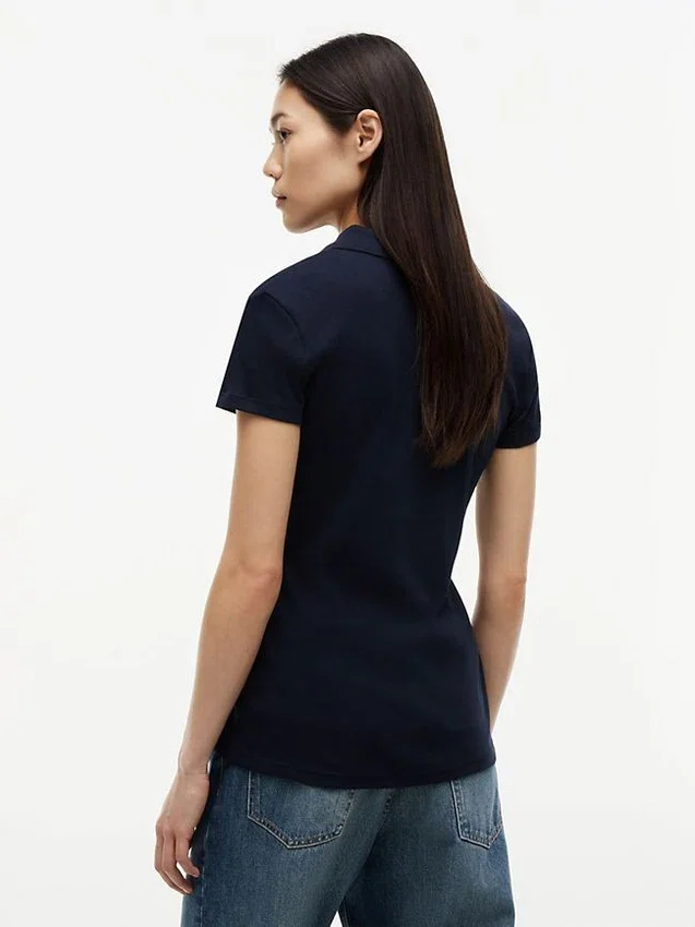 Polo com fecho de correr e corte justo Polo com fecho de correr e corte justo
