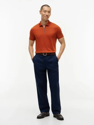Polo com fecho em algodão liso, corte regular