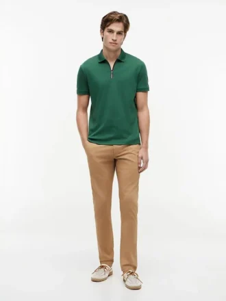 Polo com fecho em algodão liso de corte regular
