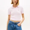 Polo com gola em folha de alface da Tommy Jeans Polo com gola em folha de alface da Tommy Jeans