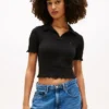 Polo com gola em folha de alface da Tommy Jeans Polo com gola em folha de alface da Tommy Jeans