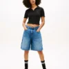 Polo com gola em folha de alface da Tommy Jeans Polo com gola em folha de alface da Tommy Jeans