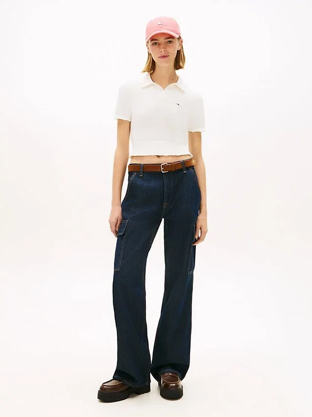 Polo com gola em folha de alface da Tommy Jeans Polo com gola em folha de alface da Tommy Jeans