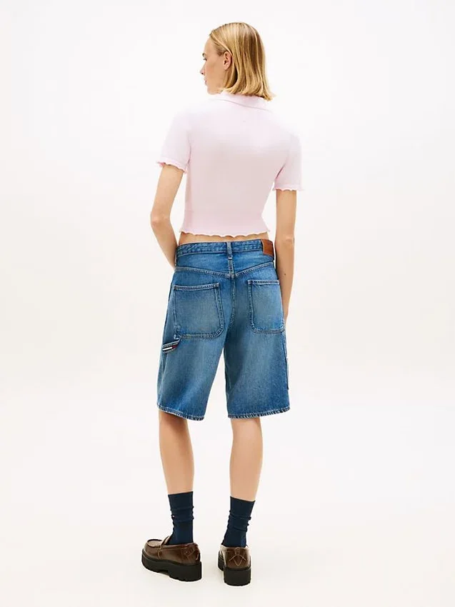 Polo com gola em folha de alface da Tommy Jeans Polo com gola em folha de alface da Tommy Jeans
