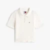 Polo com gola em folha de alface da Tommy Jeans Polo com gola em folha de alface da Tommy Jeans