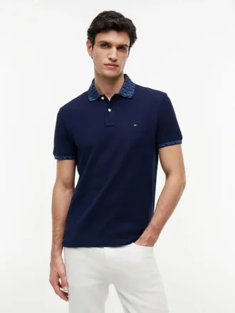 Polo com gola em jacquard de corte regular