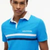 Polo com logótipo Hilfiger de ajuste regular Polo com logótipo Hilfiger de ajuste regular