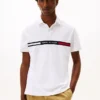 Polo com riscas bordadas e corte regular Polo com riscas bordadas e corte regular