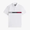 Polo com riscas bordadas e corte regular Polo com riscas bordadas e corte regular