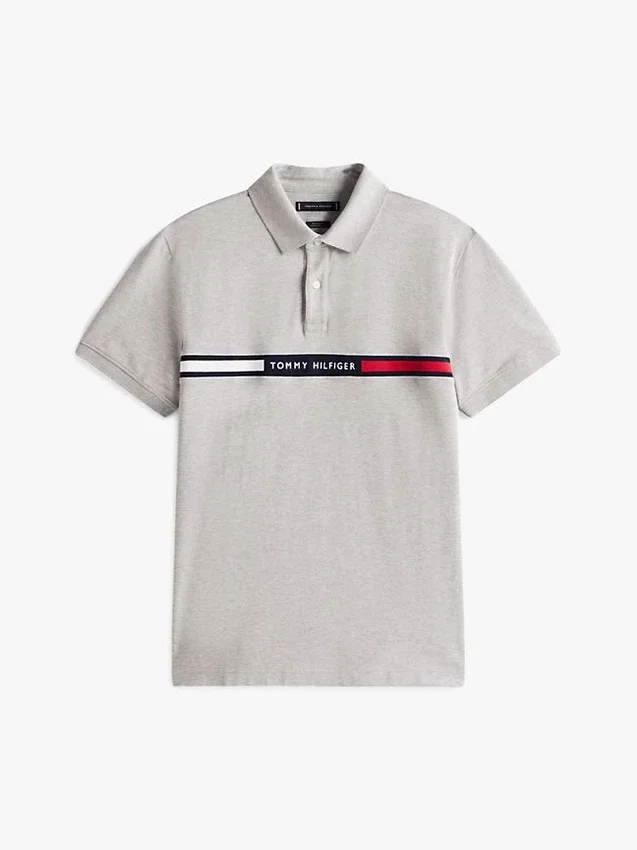 Polo com riscas bordadas e corte regular Polo com riscas bordadas e corte regular